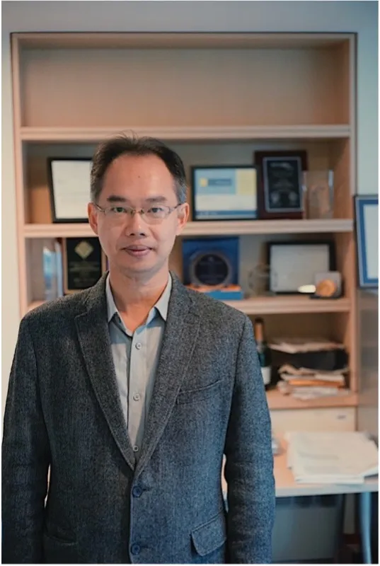 Prof. Wei Min