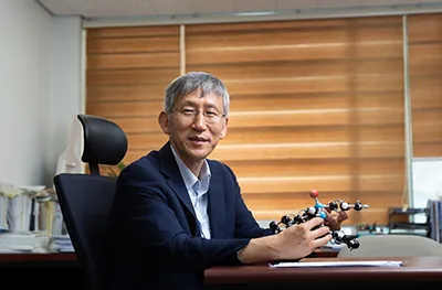 Prof. Chang